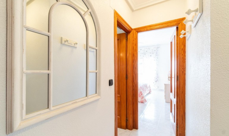 Sale - Villa -
Orihuela Costa* - La Zenia