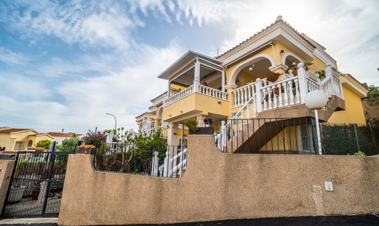 Herverkoop - Villa -
San Fulgencio - urb.la marina