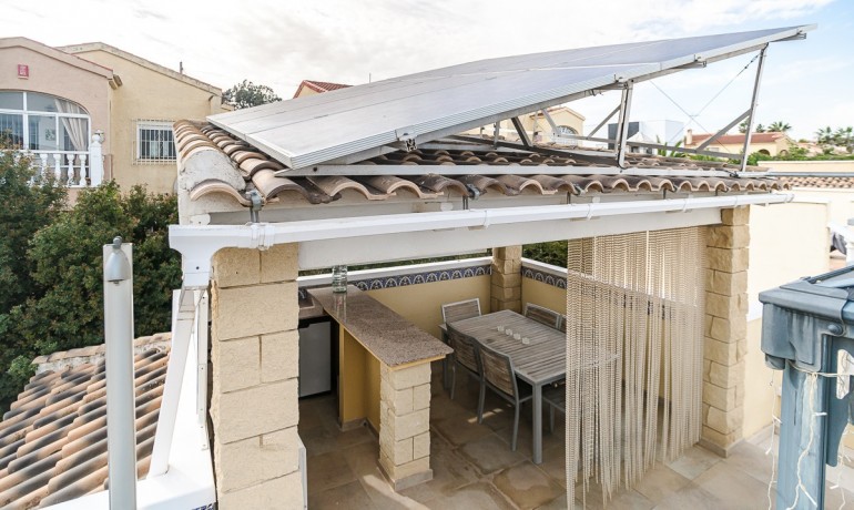 Herverkoop - Villa -
San Fulgencio - urb.la marina