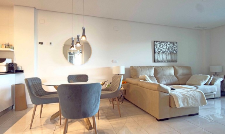 Sale - Apartment / Flat -
Orihuela Costa* - Los Dolses*