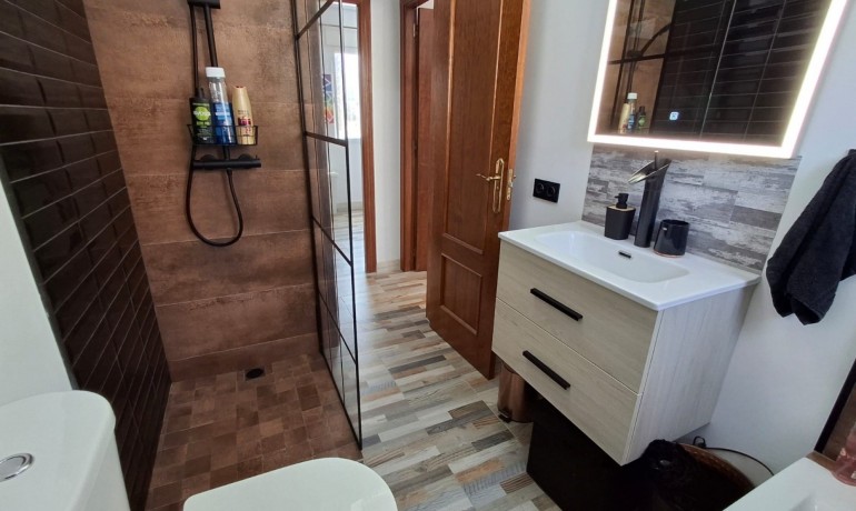 Herverkoop - Villa Detached -
Cuidad Quesada* - Doña pepa