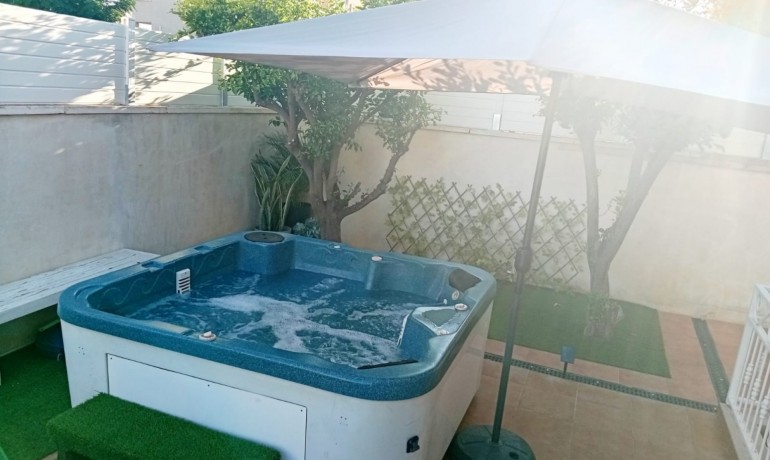 Herverkoop - Villa Detached -
Cuidad Quesada* - Doña pepa