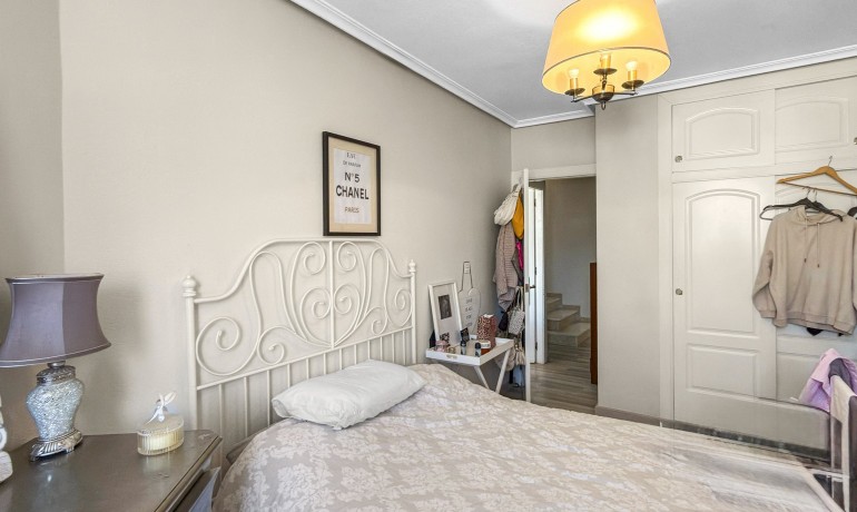 Sale - House -
Orihuela Costa* - La Florida*