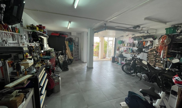 Sale - Villa -
San Fulgencio