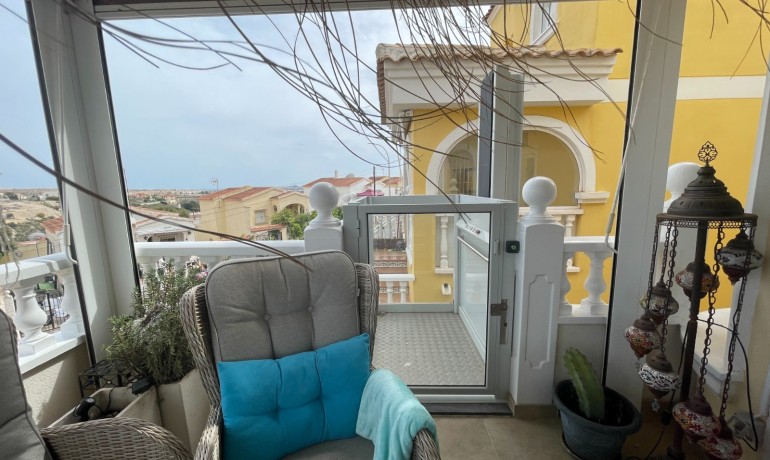 Sale - Villa -
San Fulgencio