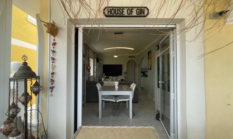 Sale - Villa -
San Fulgencio