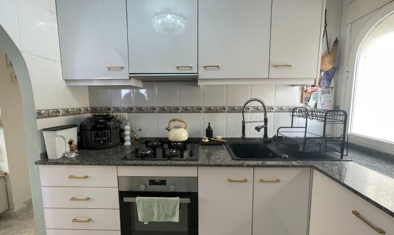 Sale - Villa -
San Fulgencio