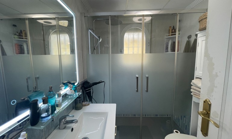 Sale - Villa -
San Fulgencio