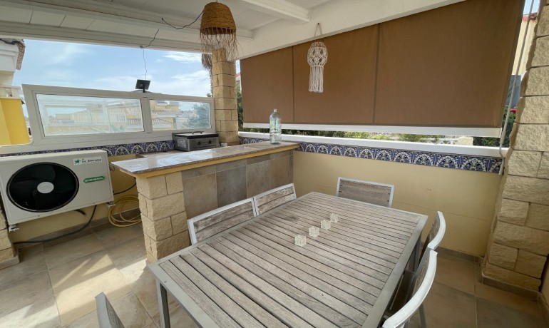 Sale - Villa -
San Fulgencio