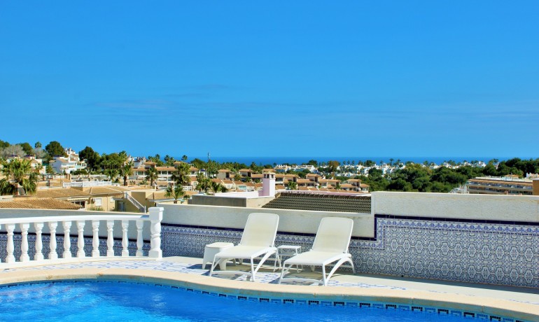 Sale - Villa -
Villamartin