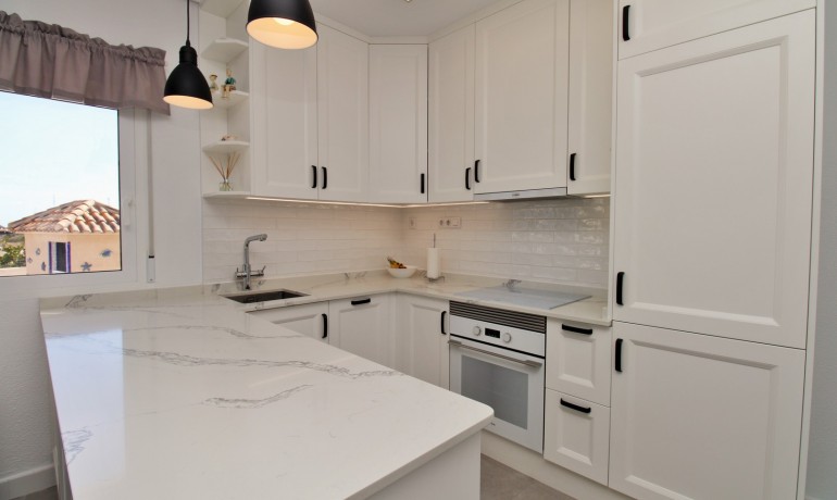 Sale - Villa -
Villamartin