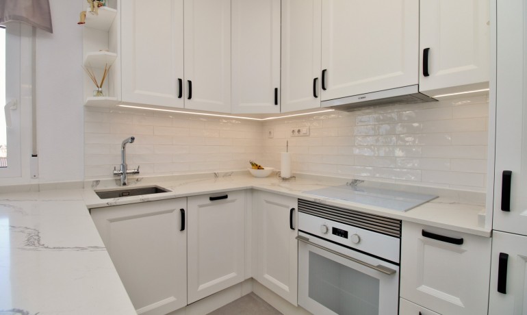 Sale - Villa -
Villamartin