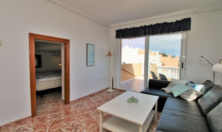 Sale - Villa -
Villamartin