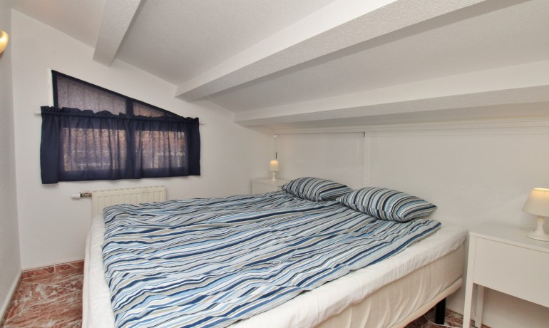 Sale - Villa -
Villamartin