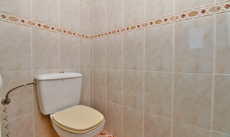 Sale - Villa -
Villamartin