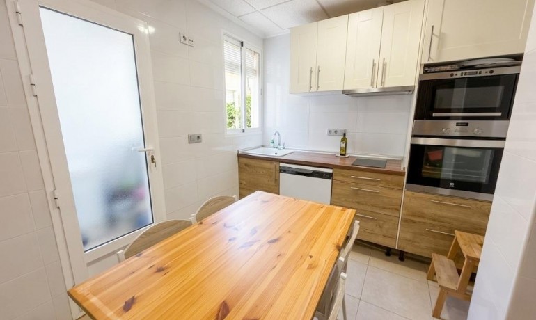 Venta - Apartamento / piso -
Torrevieja - Centro