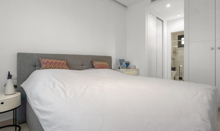 Sale - Apartment / Flat -
Pilar de la Horedada* - Lo Romero Golf