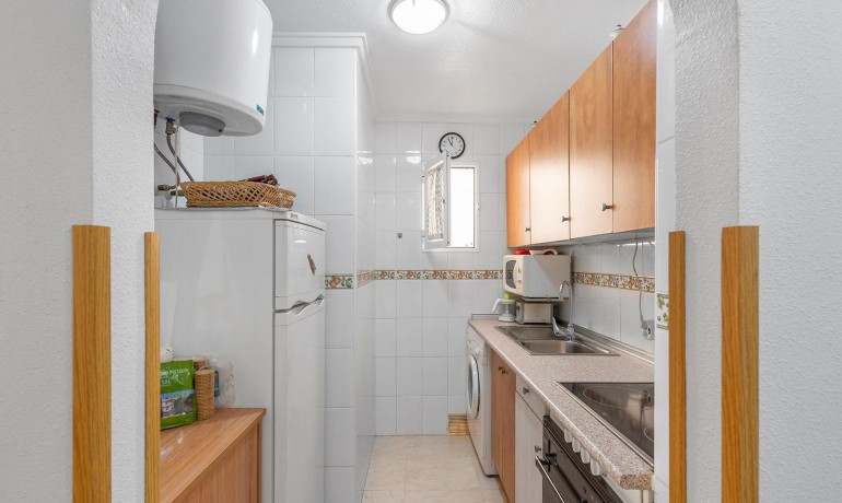 Herverkoop - Appartement / Flat -
Torrevieja* - Estacion de autobuses