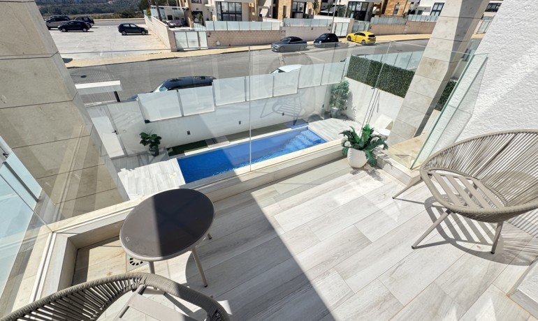 Sale - Villa -
Lomas de Cabo Roig