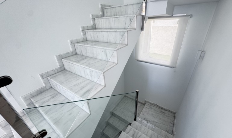 Sale - Villa -
Lomas de Cabo Roig