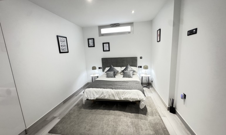 Sale - Villa -
Lomas de Cabo Roig