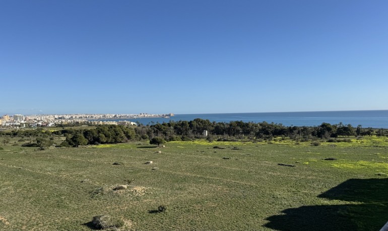 Herverkoop - Appartement / Flat -
Punta Prima* - Punta Prima