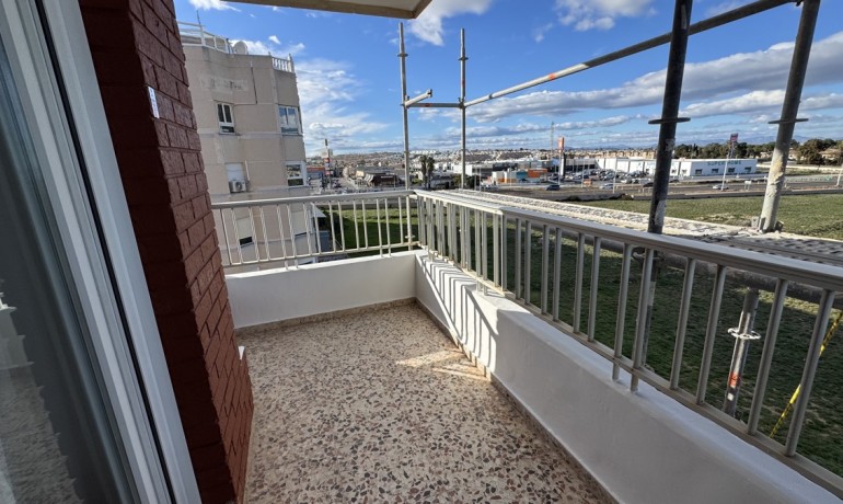 Herverkoop - Appartement / Flat -
Punta Prima* - Punta Prima