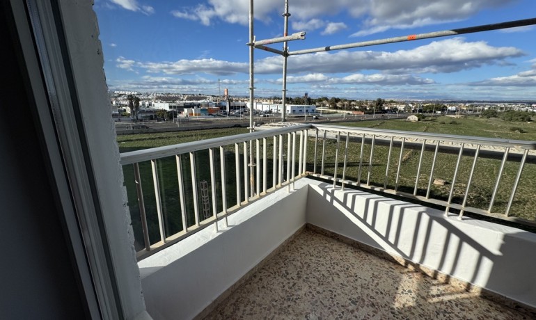 Herverkoop - Appartement / Flat -
Punta Prima* - Punta Prima