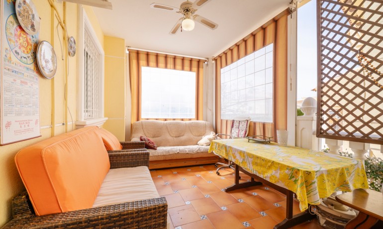 Sale - House -
Guardamar del Segura* - El moncayo