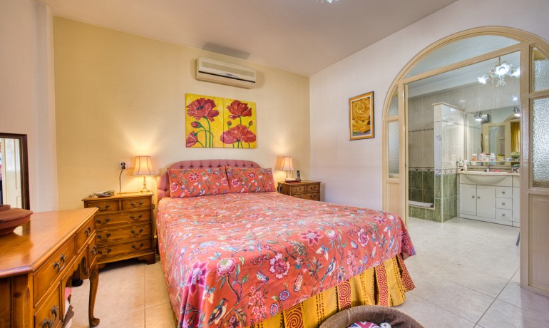 Sale - Villa -
Benimar - Benimar II