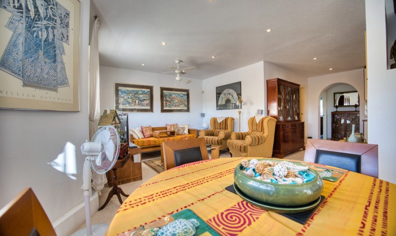 Sale - Villa -
Benimar - Benimar II