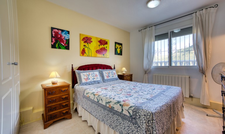 Sale - Villa -
Benimar - Benimar II