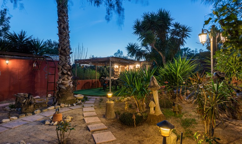 Sale - Finca / Country Property -
Daya Nueva - Daya Nueva - Country