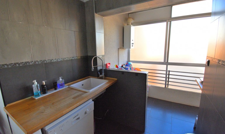 Sale - Apartment / Flat -
Daya Nueva - Daya Nueva - Town