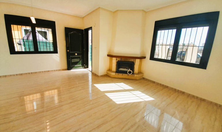 Sale - Villa -
Ciudad Quesada - Lo Marabu