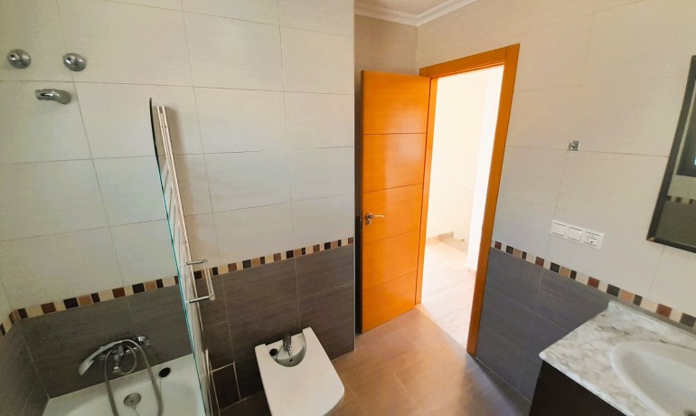 Sale - Villa -
Ciudad Quesada - Lo Marabu