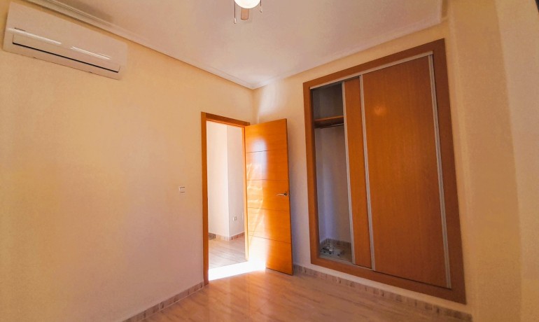 Sale - Villa -
Ciudad Quesada - Lo Marabu