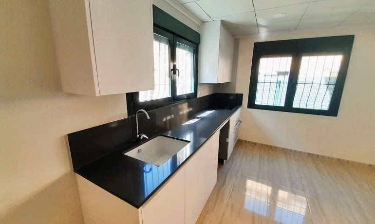 Sale - Villa -
Ciudad Quesada - Lo Marabu