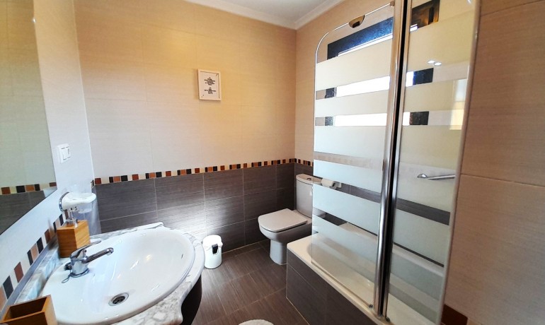 Sale - Villa -
Ciudad Quesada - Lo Marabu