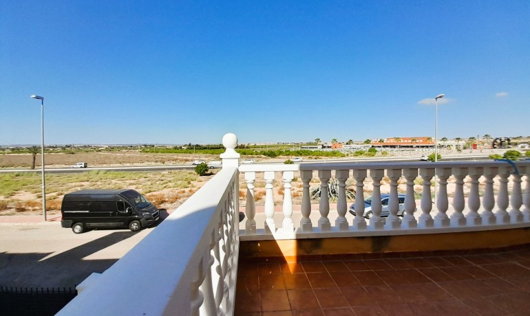 Sale - Villa -
Ciudad Quesada - Lo Marabu