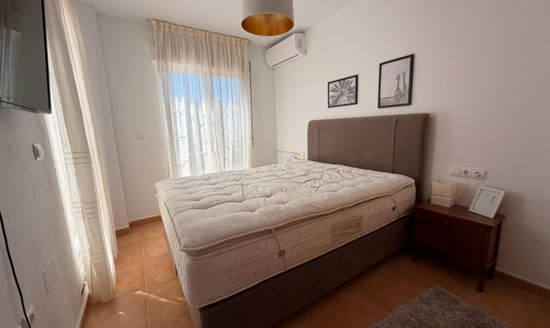 Sale - House -
Guardamar del Segura* - El Raso