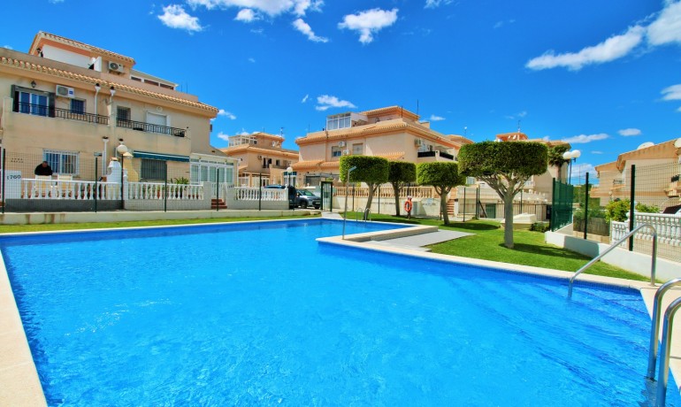 Sale - House -
Playa Flamenca