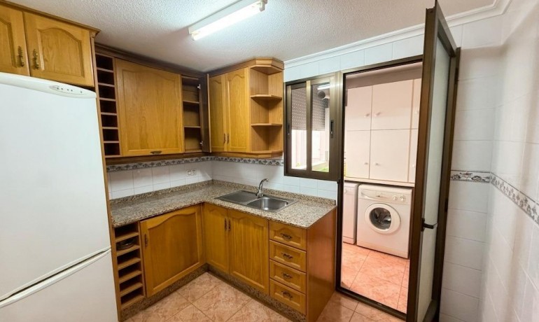 Sale - Apartment / Flat -
Torrevieja* - Playa del cura