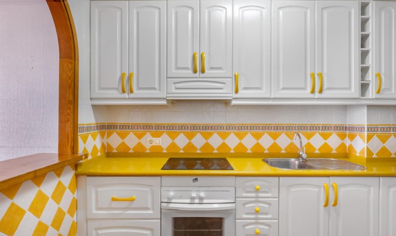 Sale - Apartment / Flat -
Torrevieja* - Playa del cura