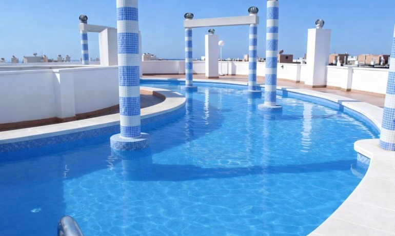 Venta - Apartamento / piso -
Torrevieja - Centro