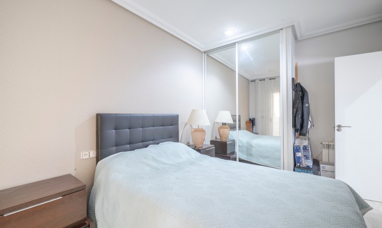 Sale - House -
Guardamar del Segura - El Moncayo