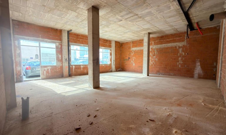 Herverkoop - Reclame -
Orihuela Costa* - Los Dolses*