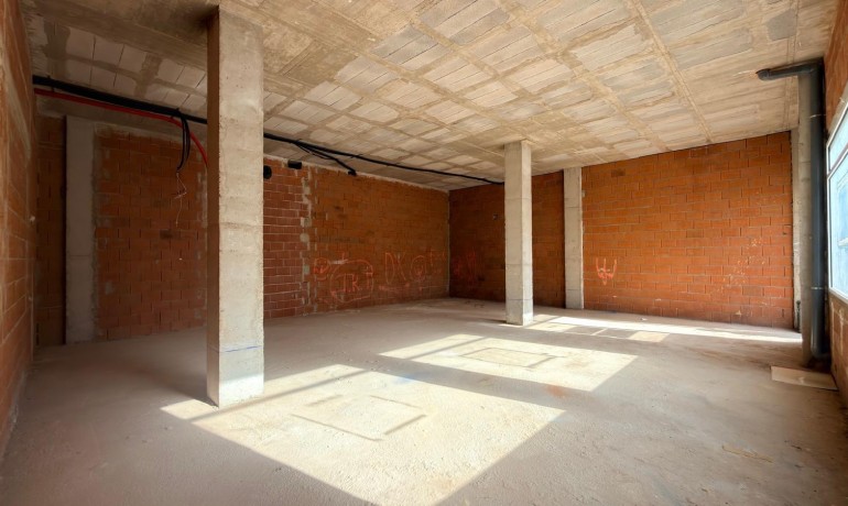 Herverkoop - Reclame -
Orihuela Costa* - Los Dolses*