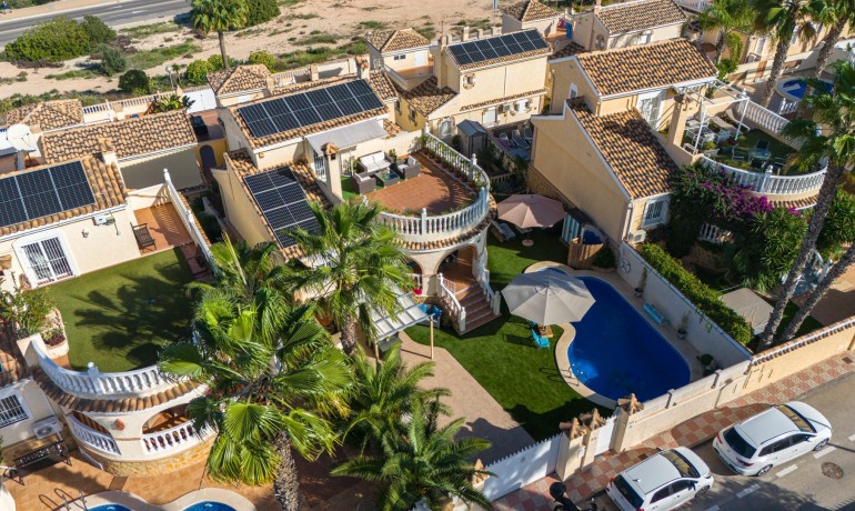 Sale - Villa -
Santa Pola - Gran Alacant