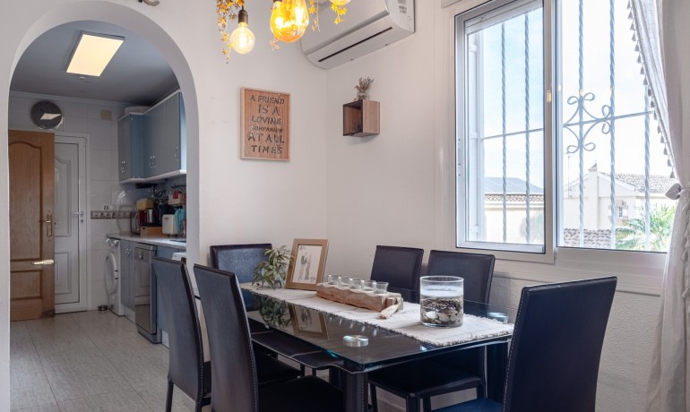 Sale - Villa -
Santa Pola - Gran Alacant